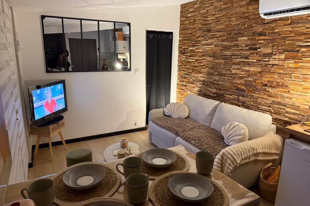 Photo of Others in Nevers