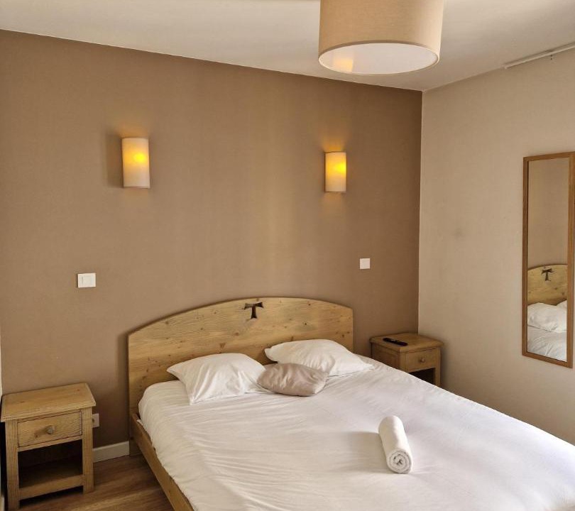 Photo of Bedroom in Saint-Antoine-l'Abbaye