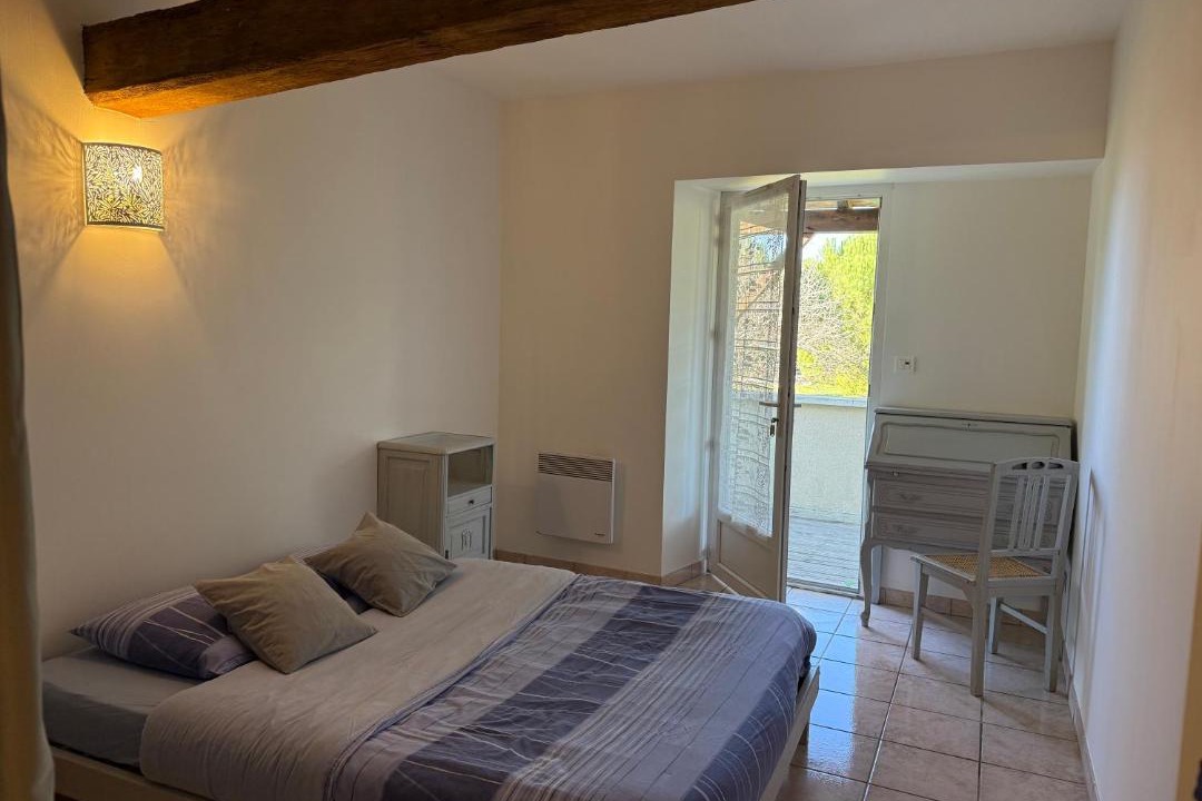 Photo of Bedroom in Dirac