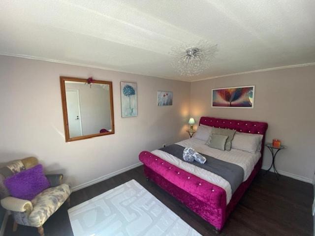 Photo of Bedroom in Dorking