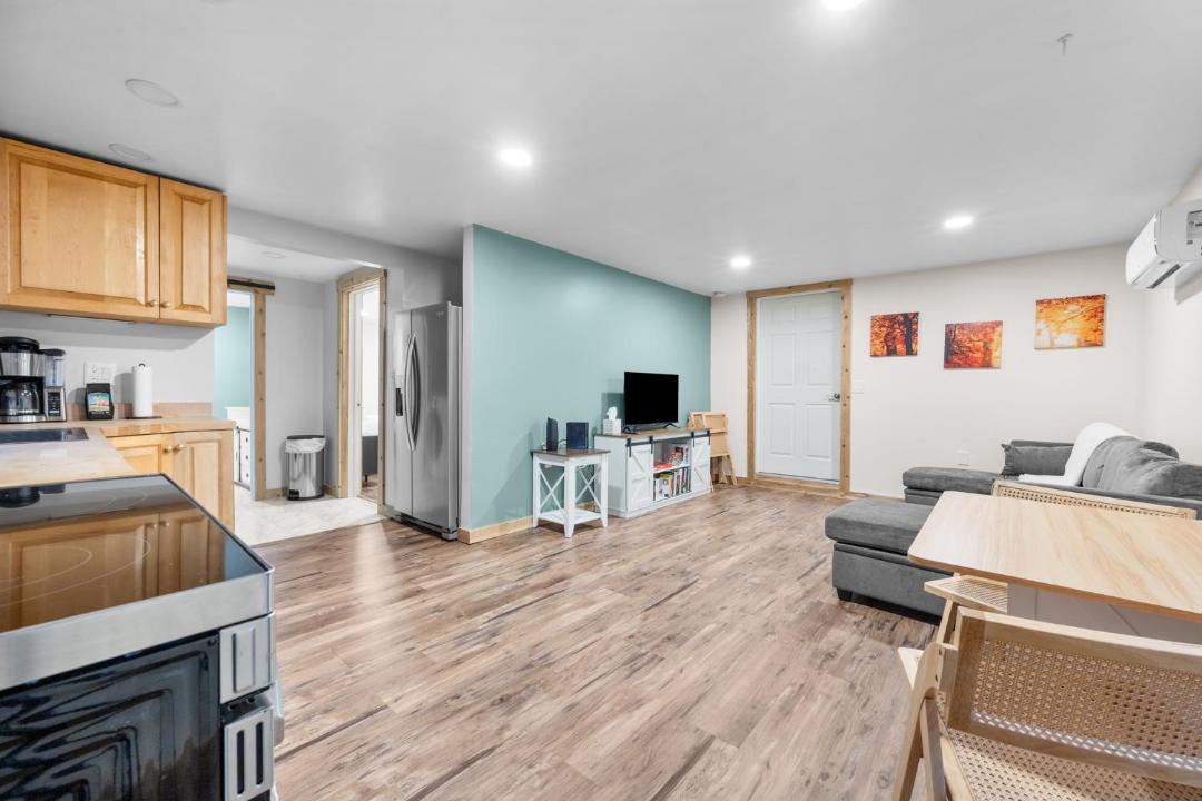 Photo of Others in Pittsfield