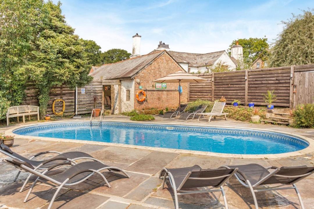 Photo of Others in Lifton