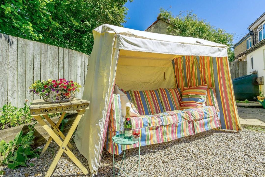 Photo of Others in Bagby