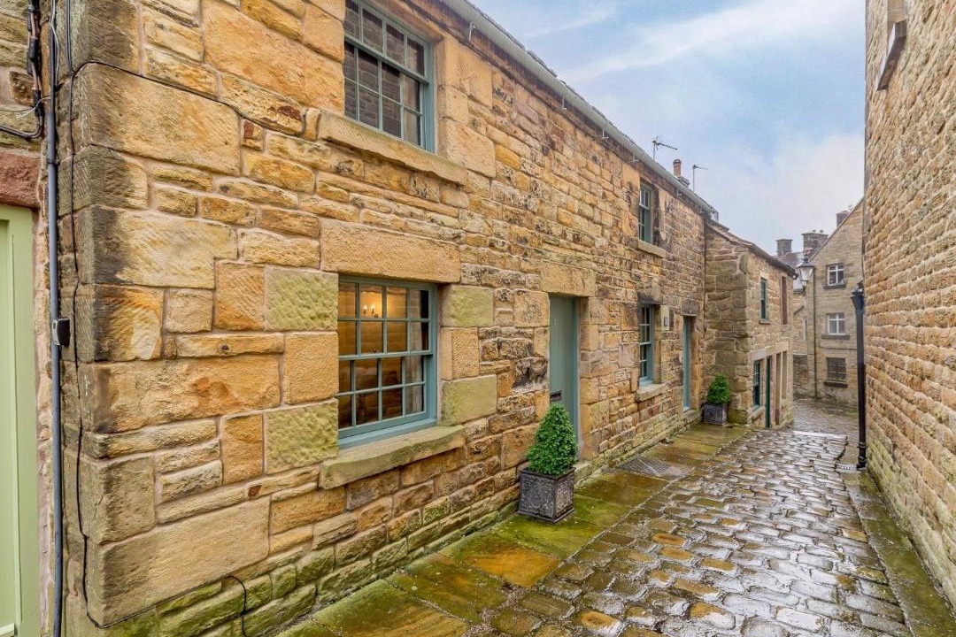 Photo of Others in Longnor