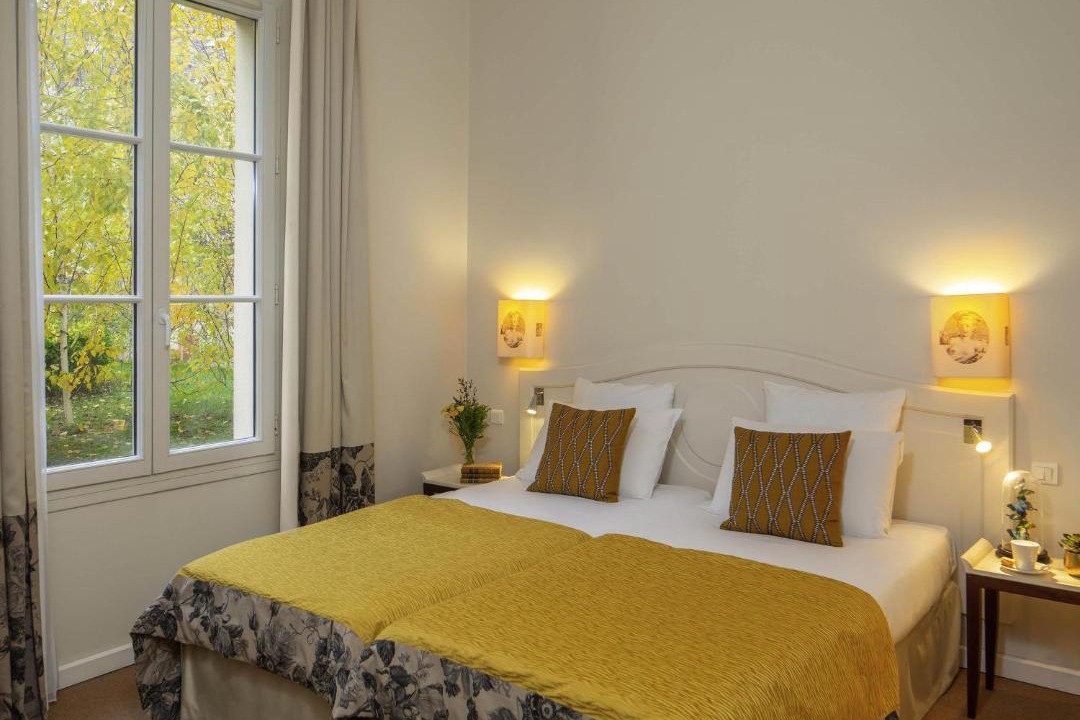 Photo of Bedroom in Rambouillet