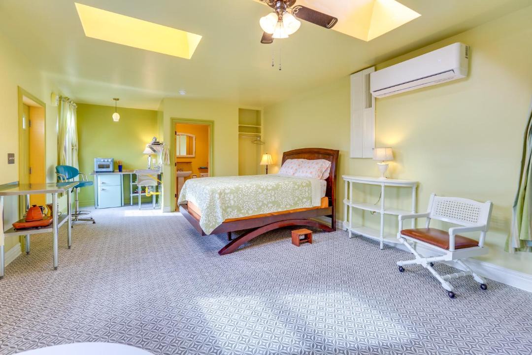 Photo of Bedroom in Smoketown Jackson