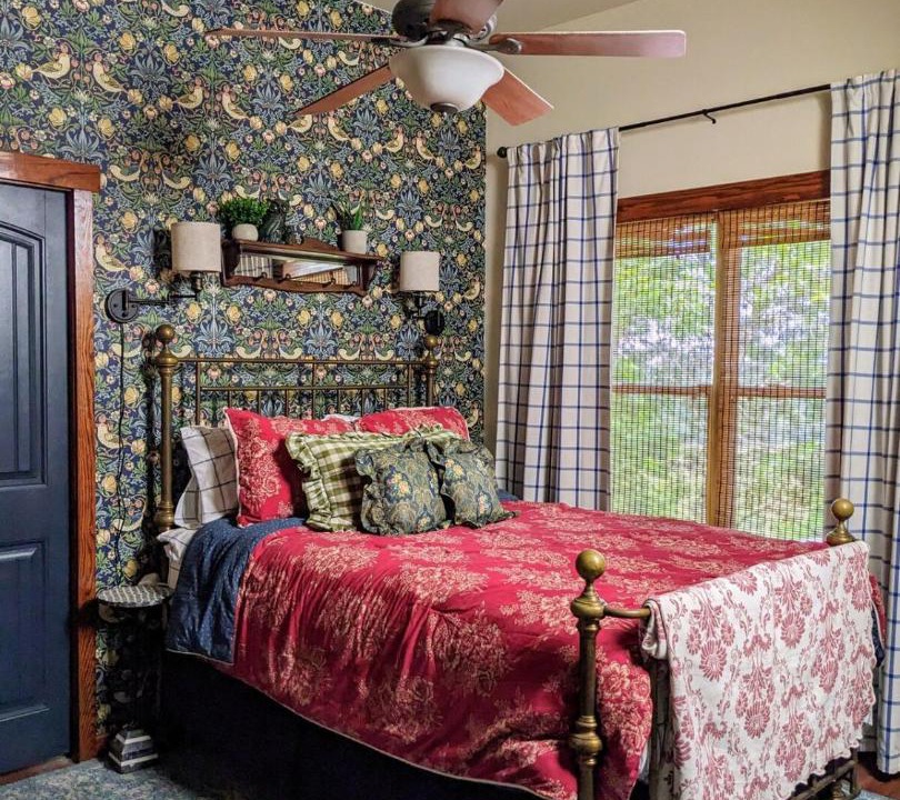 Photo of Bedroom in Tecumseh