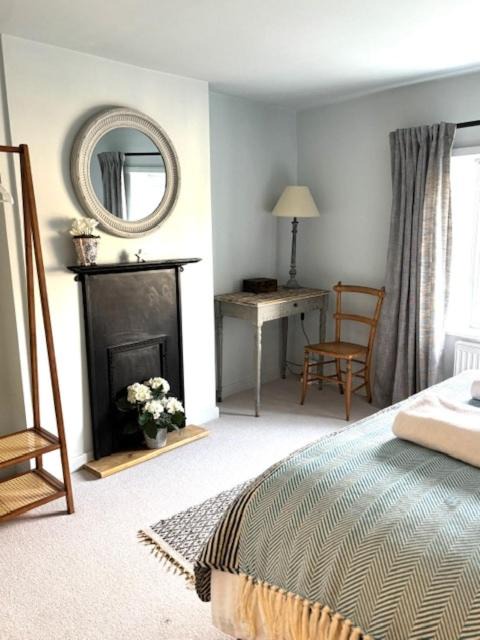 Photo of Bedroom in Oundle
