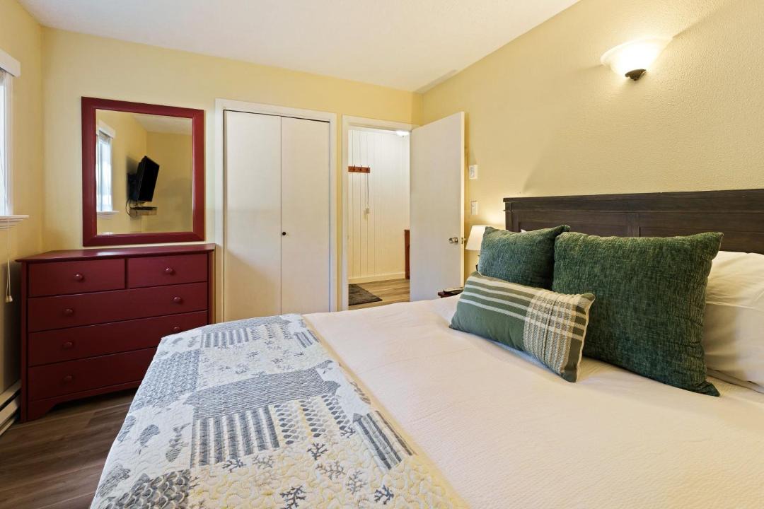 Photo of Bedroom in Century West