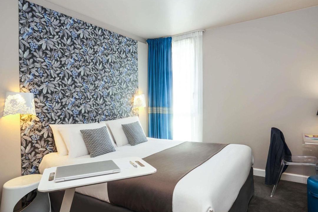 Photo of Others in Miroir - Batignolles