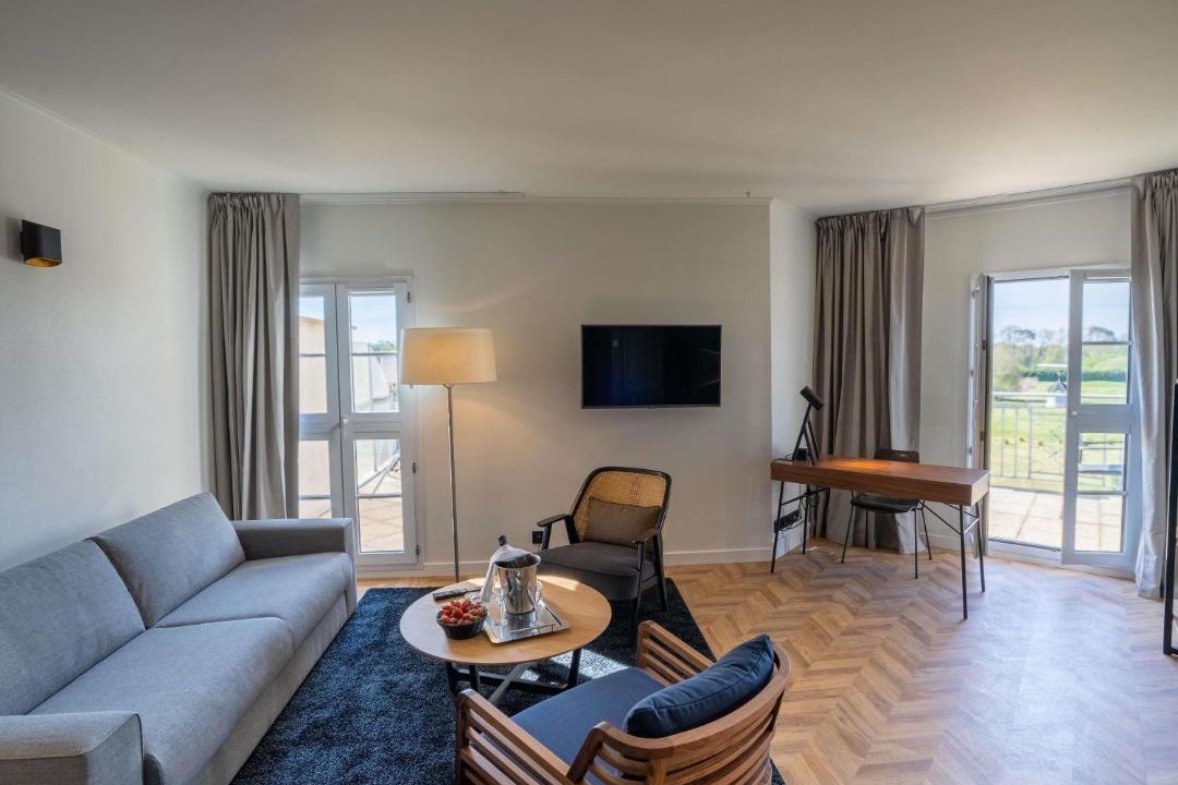 Photo of Others in Vineuil-Saint-Firmin