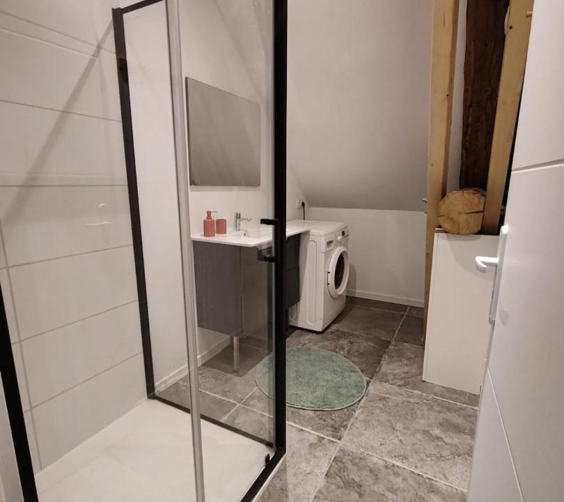 Photo of Bathroom in Nantes-en-Ratier