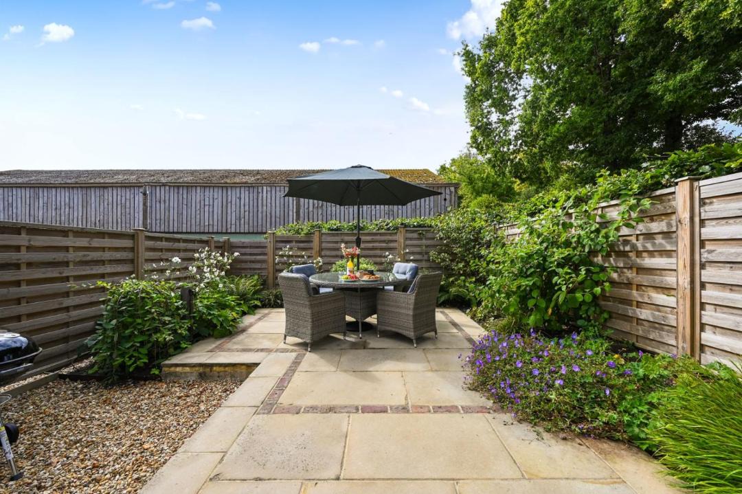 Photo of Others in Blackham