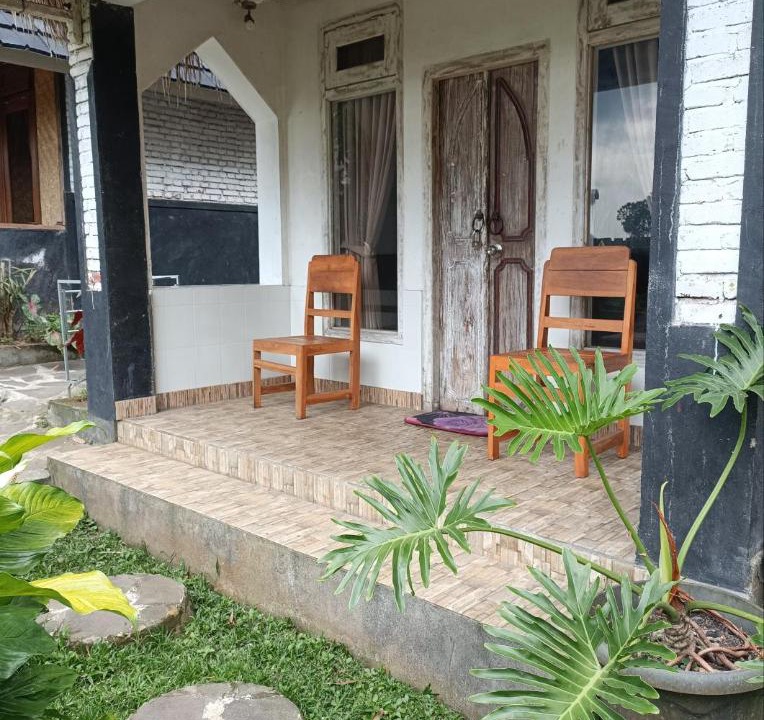 Photo of Others in Tetebatu