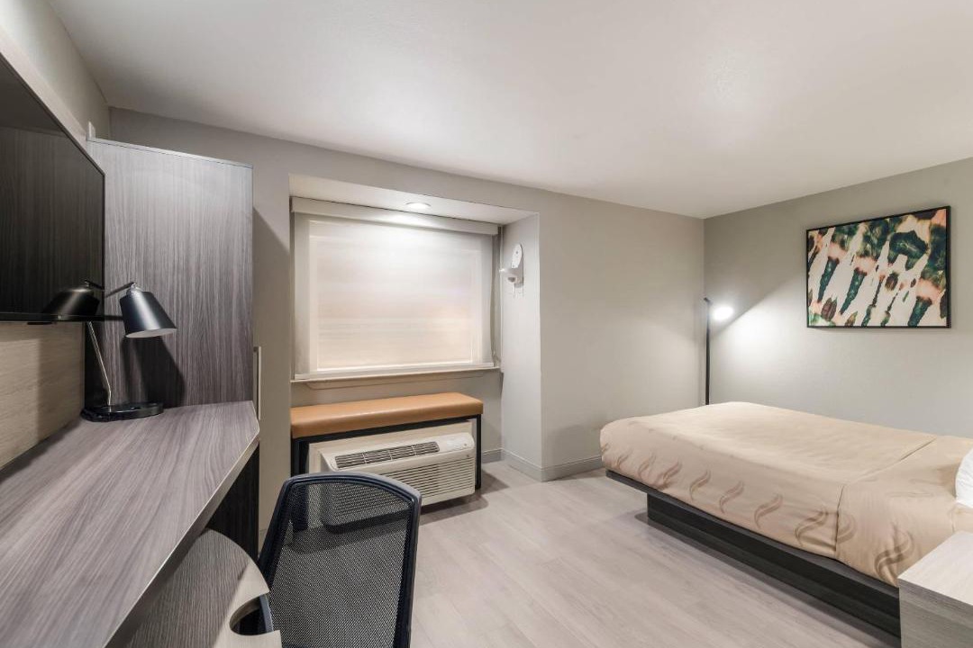 Photo of Bedroom in Mesquite