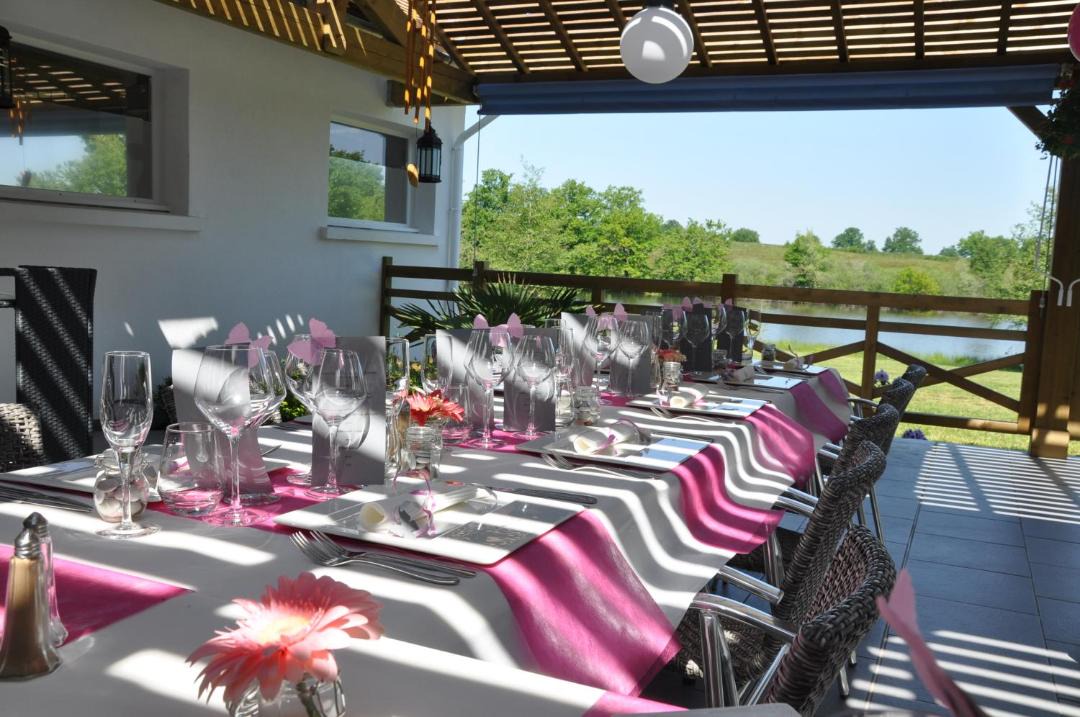 Photo of Others in Thionne