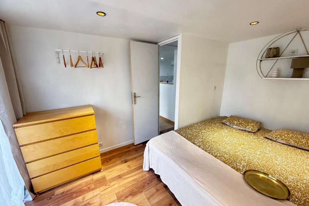 Photo of Bedroom in Lons-le-Saunier