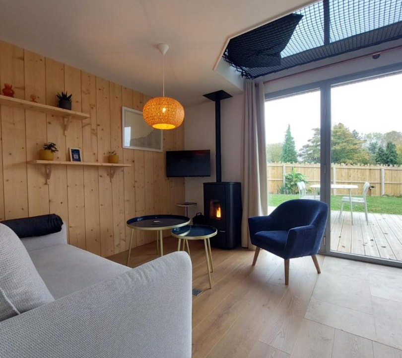 Photo of Others in Longueil