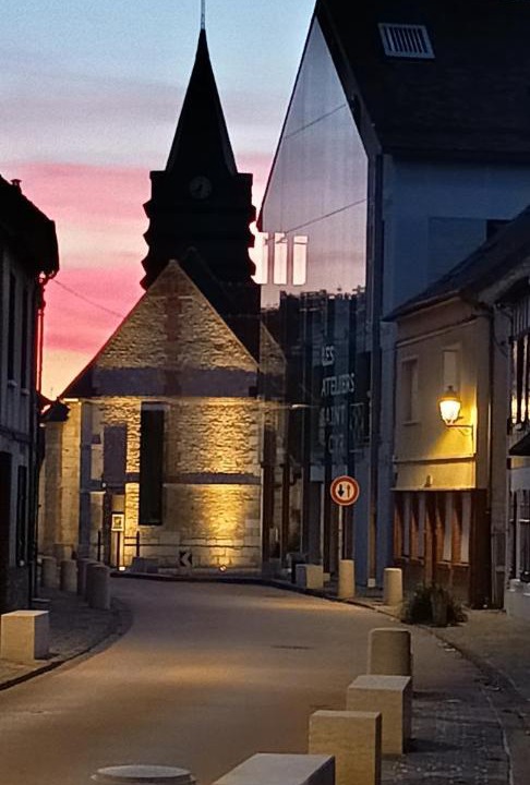 Photo of Buildings in Le Vaudreuil