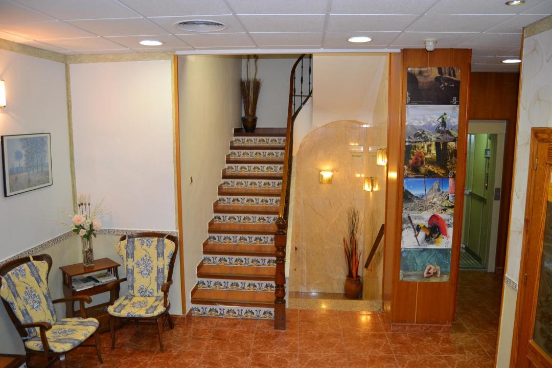 Photo of Livingroom in Alujan