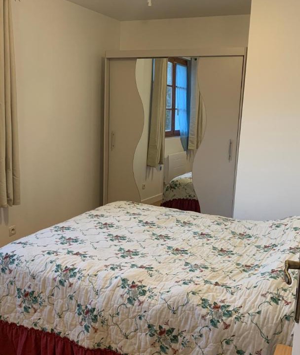 Photo of Bedroom in La Ferte-sous-Jouarre