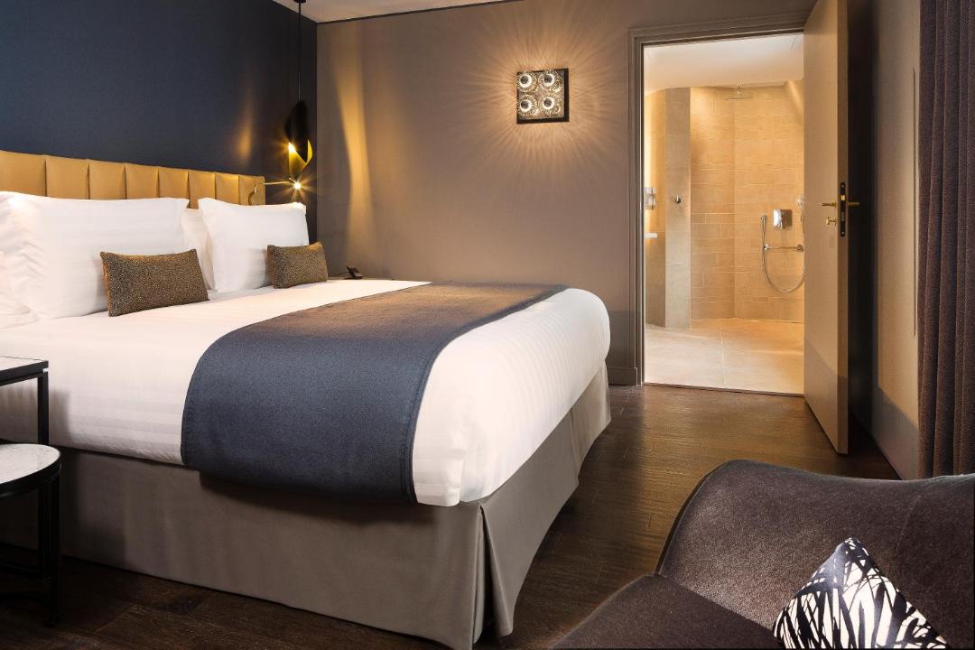 Photo of Others in Ternes