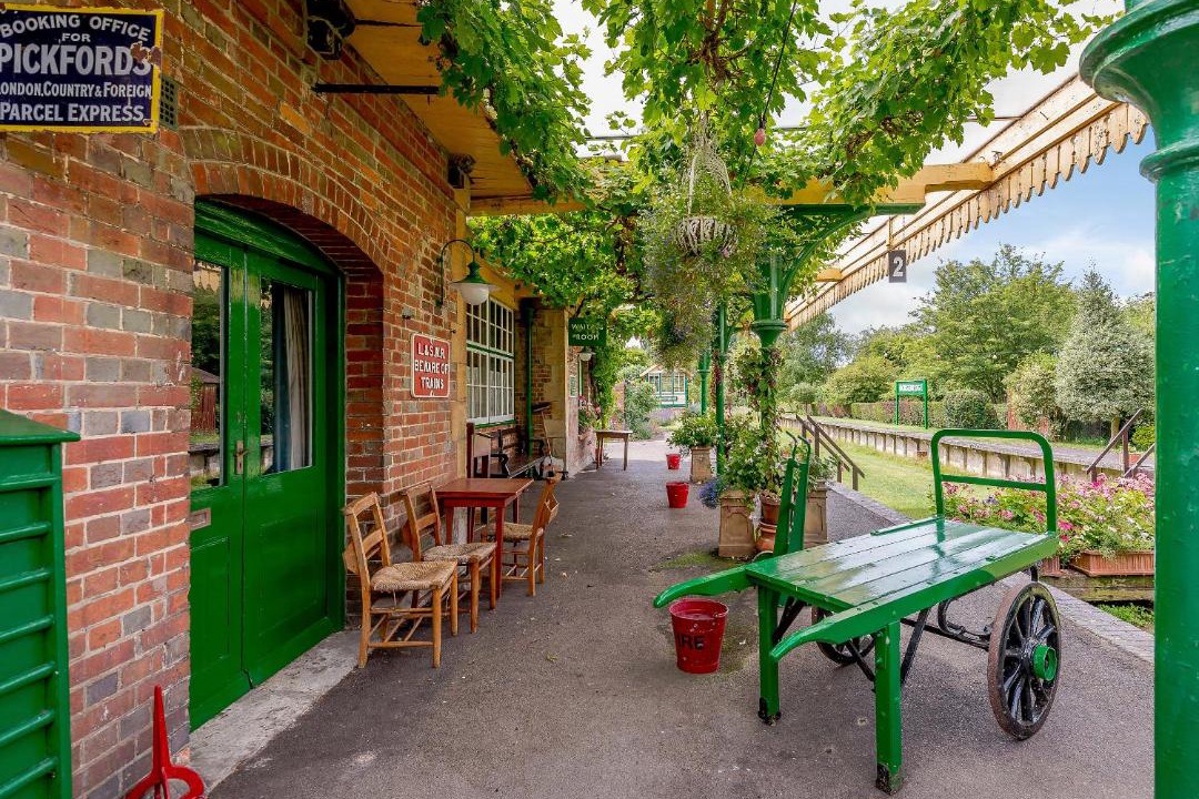 Photo of Others in Stockbridge