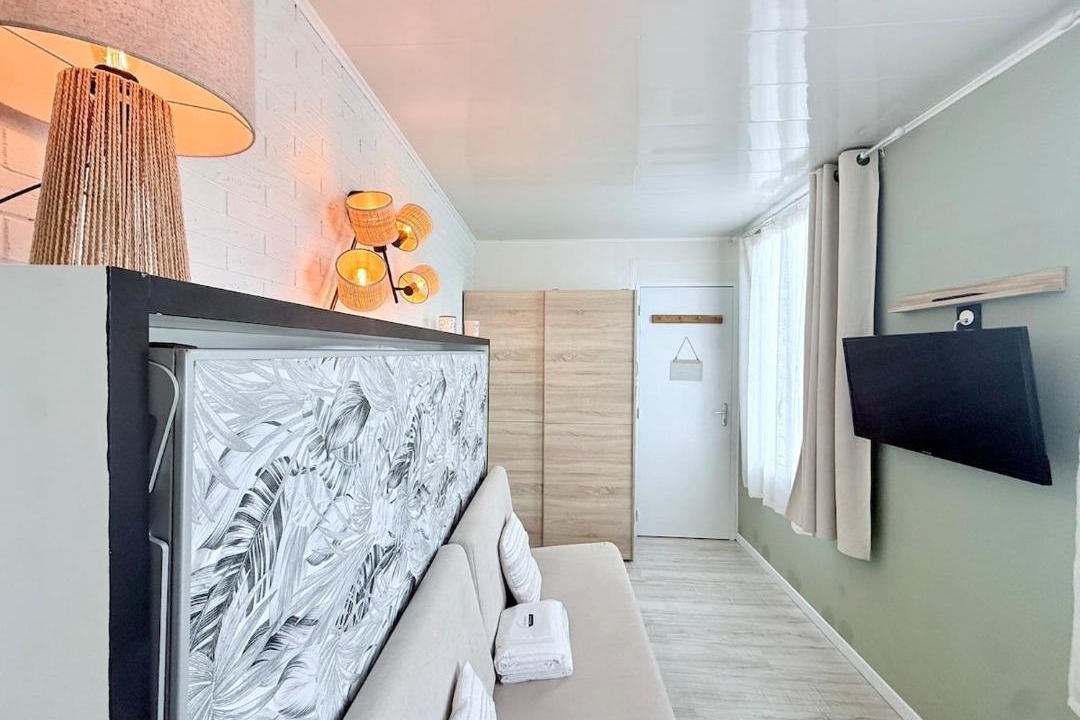 Photo of Others in Rochefort