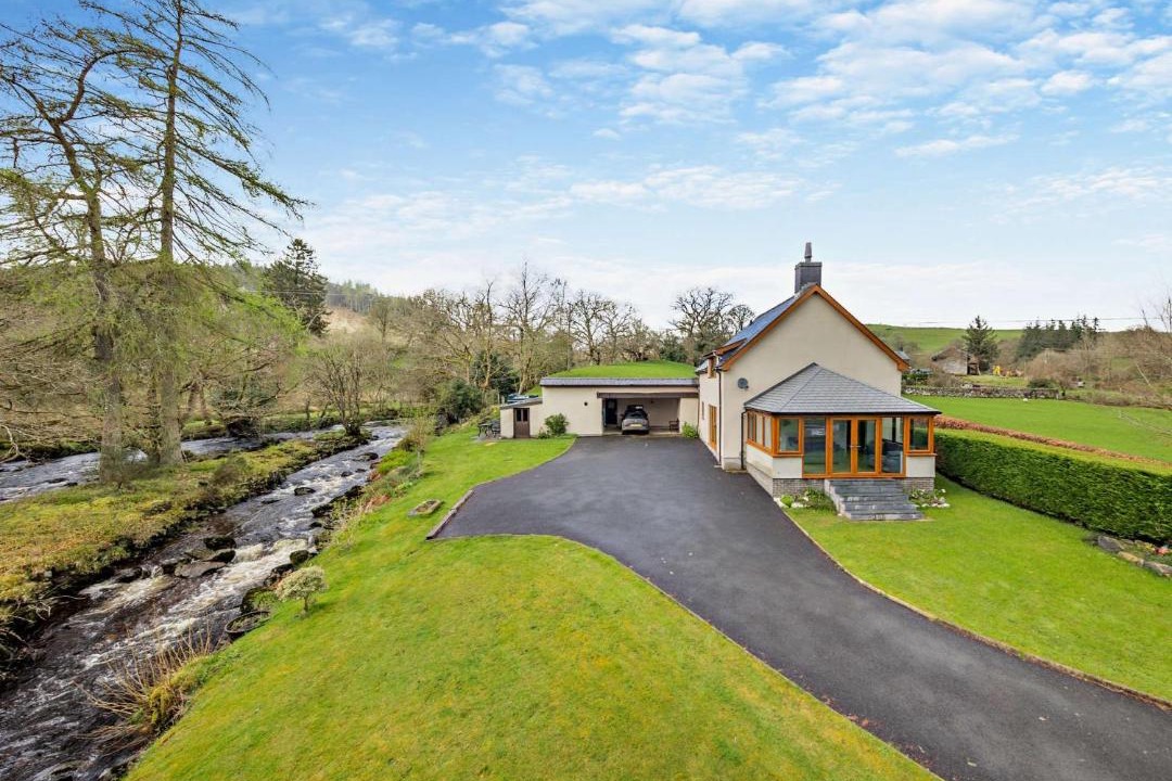 Photo of Others in Llanuwchllyn