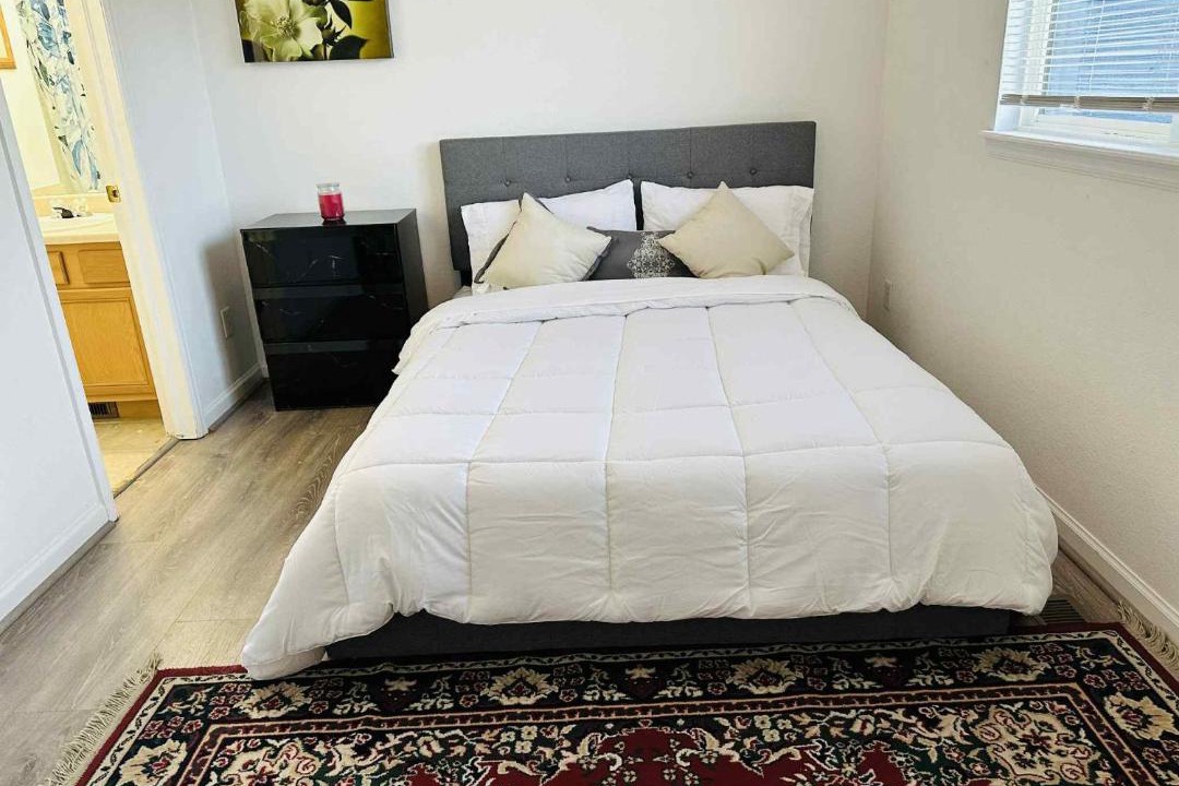 Photo of Bedroom in Dupont