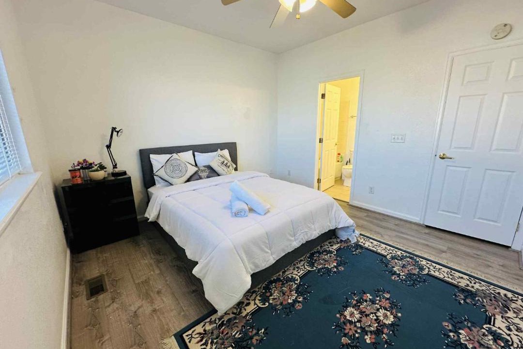 Photo of Bedroom in Dupont