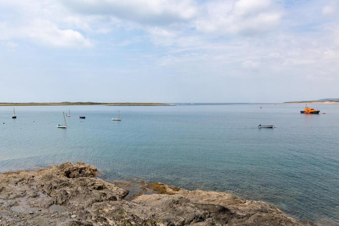 Photo of Others in Appledore