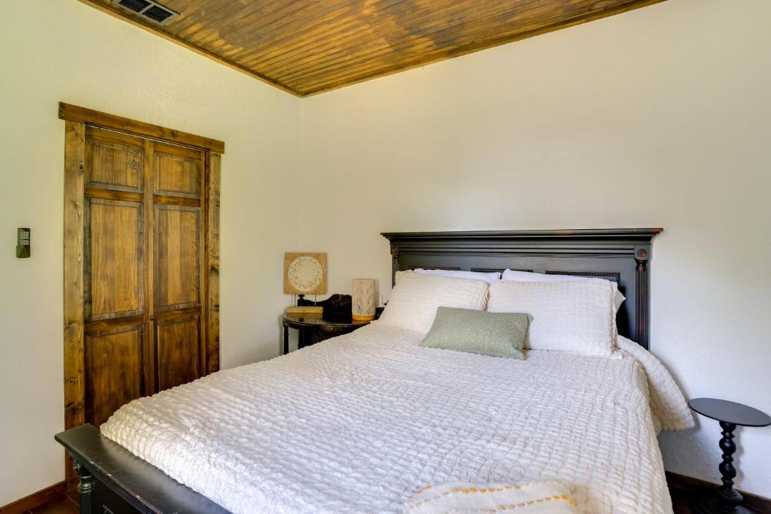 Photo of Bedroom in Arcadia