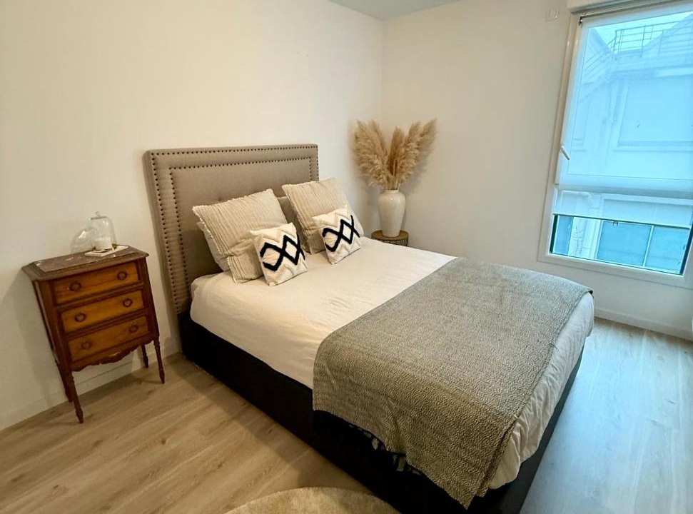 Photo of Bedroom in Malakoff