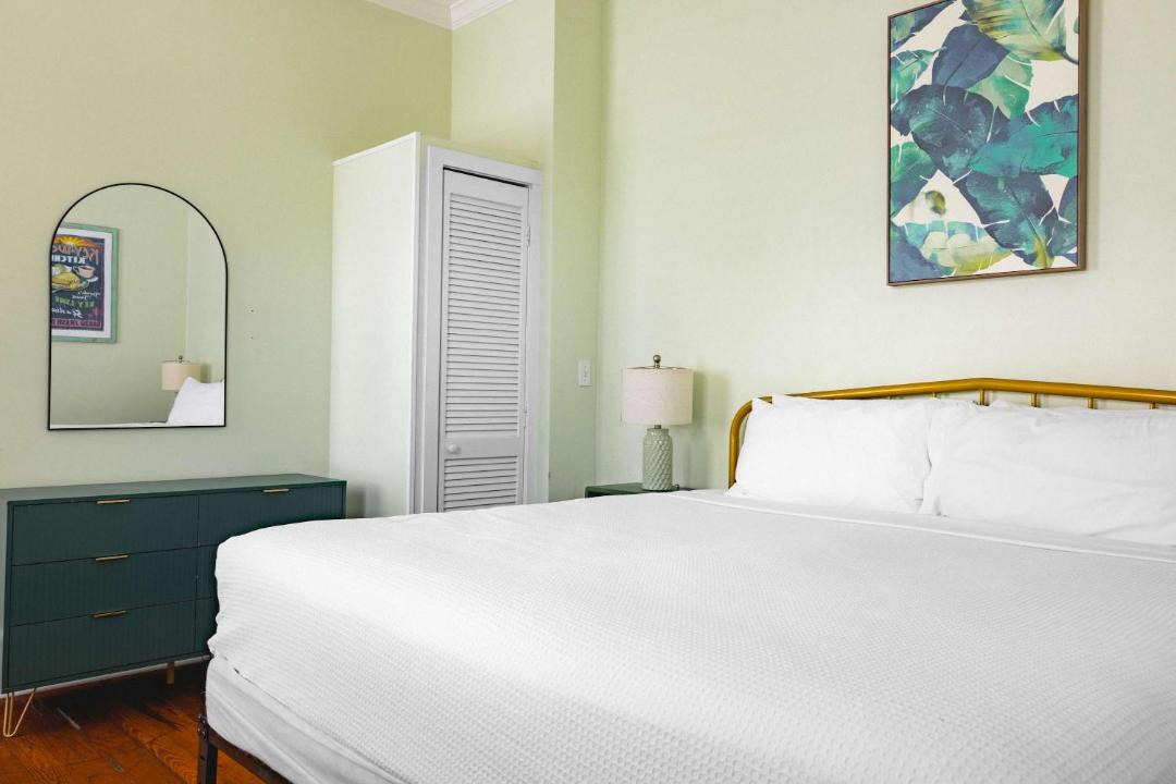 Photo of Bedroom in Historic Seaport