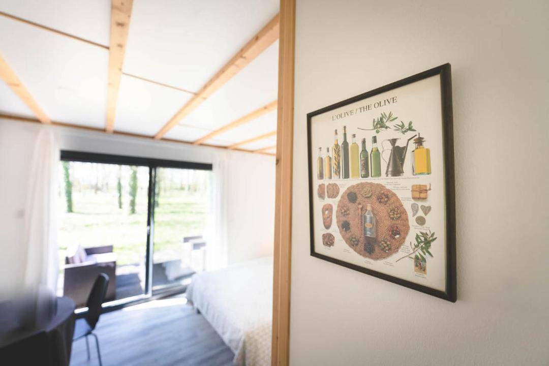 Photo of Others in Montamise