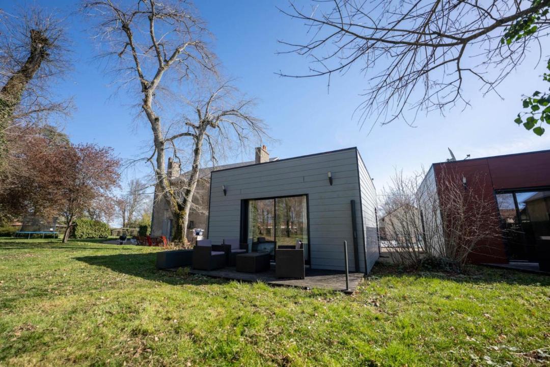 Photo of Others in Montamise