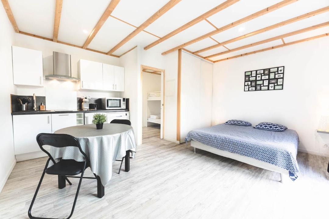 Photo of Bedroom in Montamise