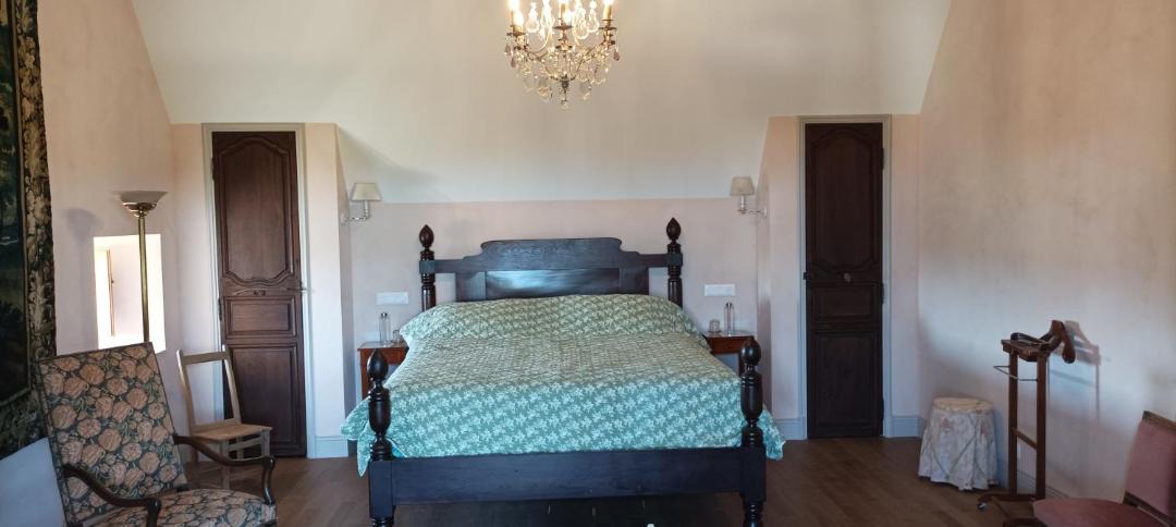 Photo of Bedroom in Louerre