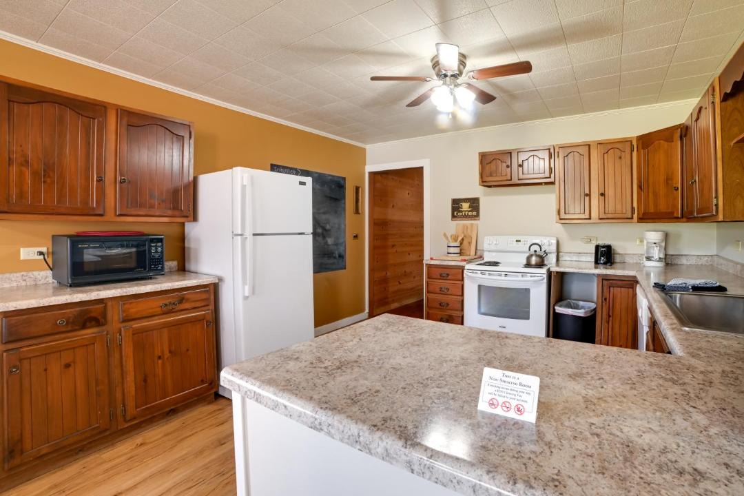 Photo of Kitchen in Hardin County