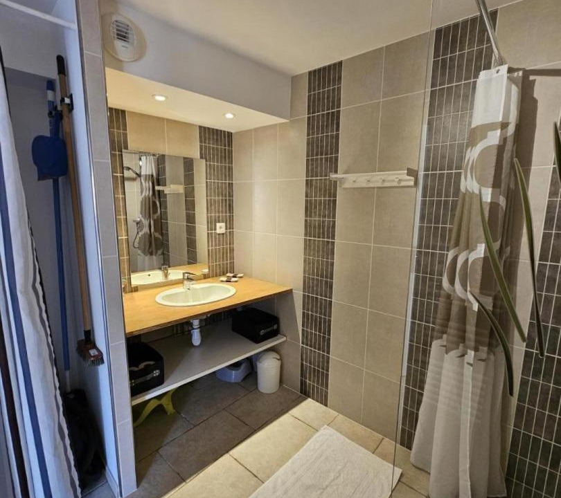 Photo of Others in Bouresse