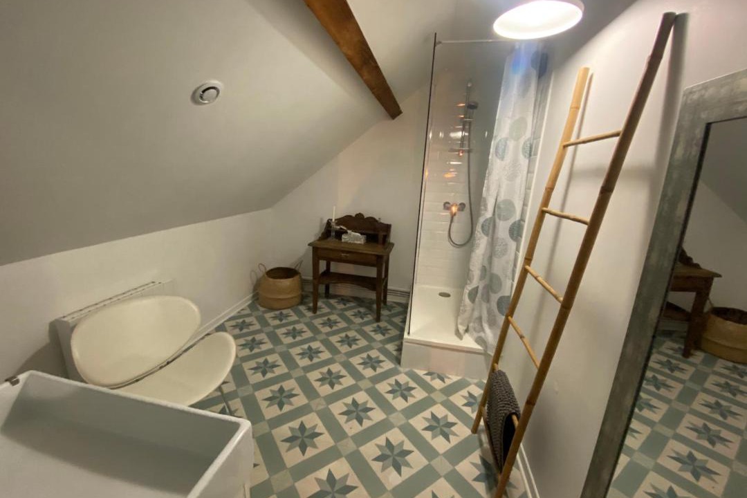 Photo of Bathroom in Up 1.5 Saint-Ferreol