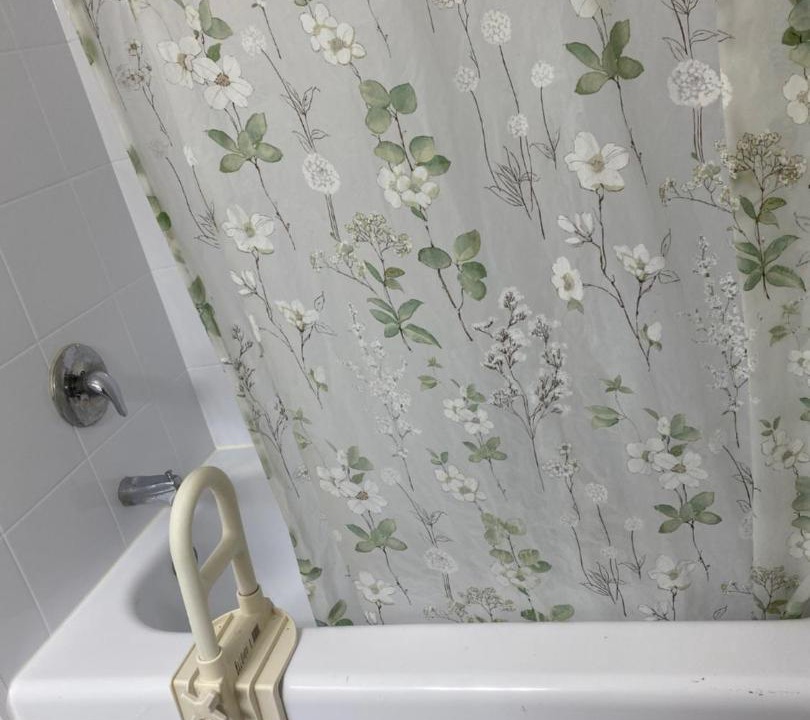 Photo of Bathroom in Bramalea