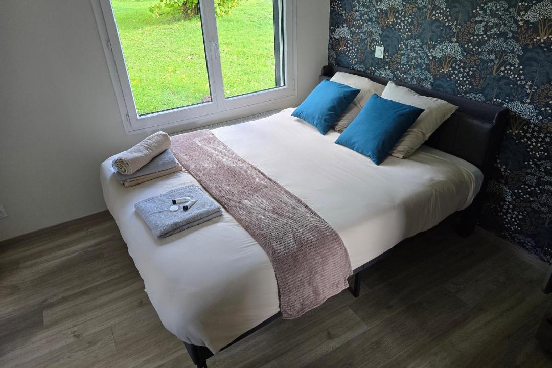 Photo of Bedroom in Lac-des-Rouges-Truites