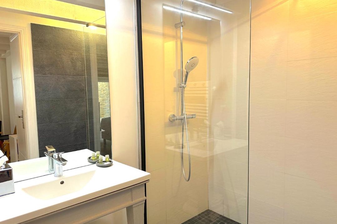 Photo of Bathroom in Montoillot