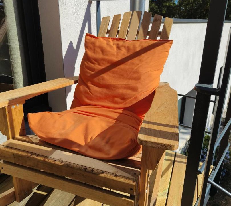 Photo of Patio Balcony in Saint-Etienne-de-Fontbellon