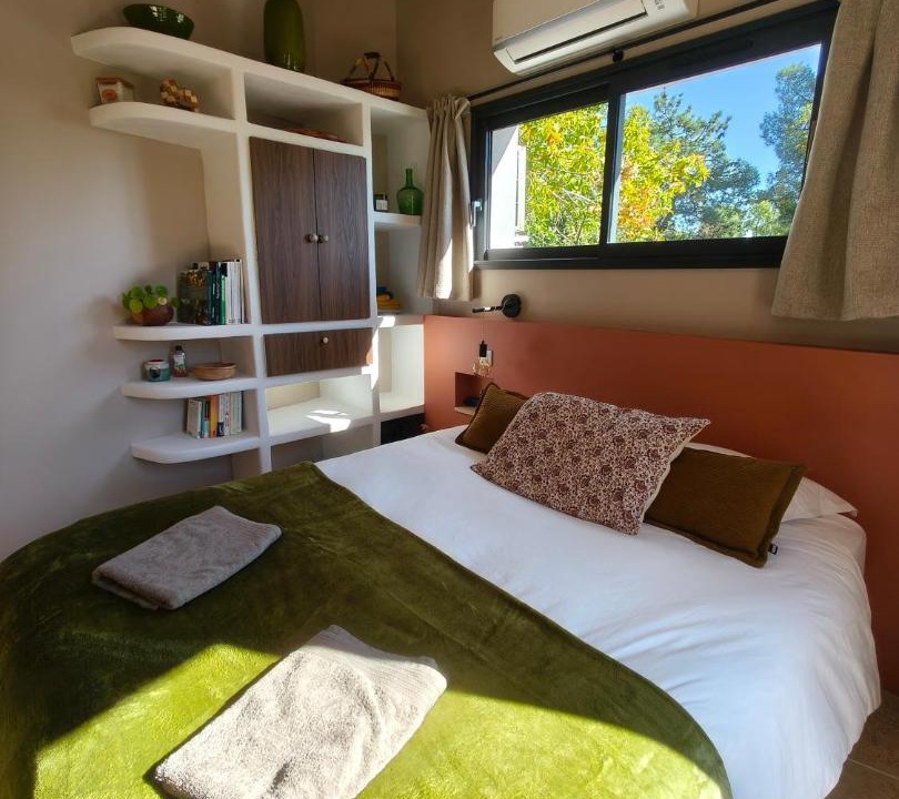 Photo of Bedroom in Saint-Etienne-de-Fontbellon