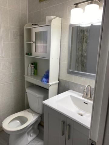 Photo of Bathroom in Bramalea