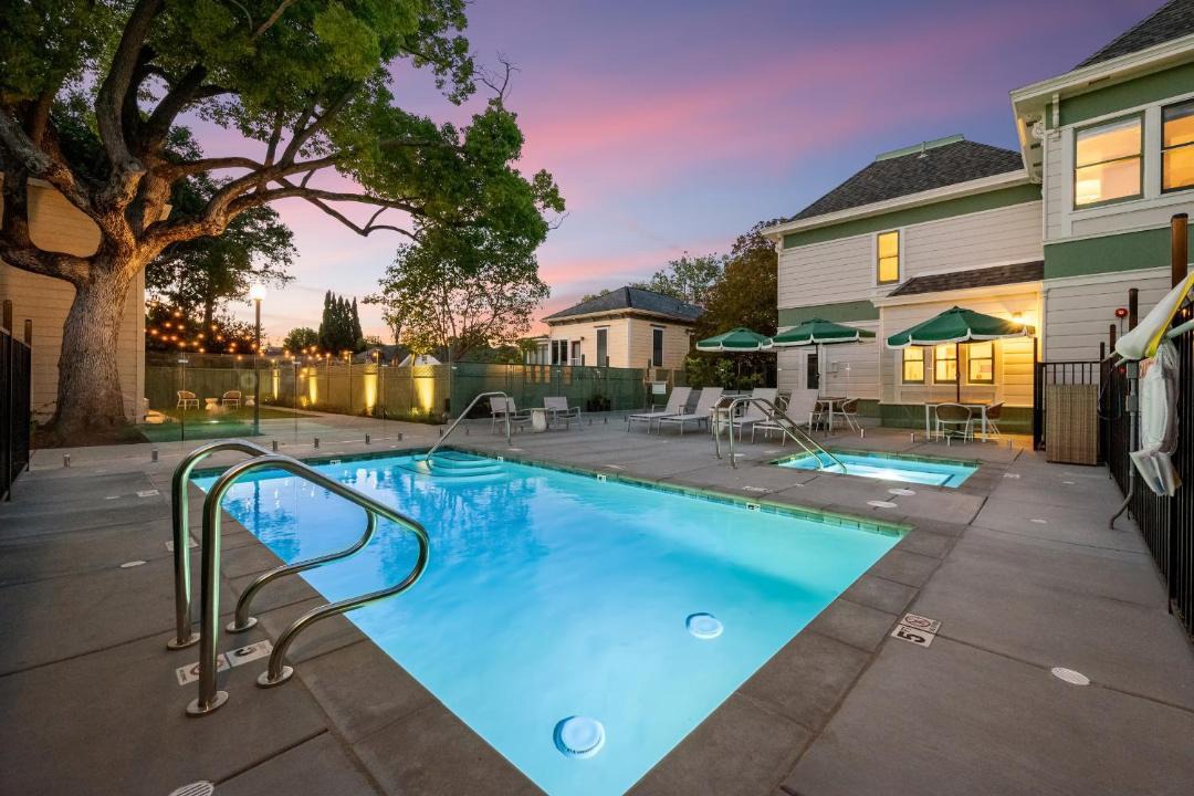 Photo of Others in Napa