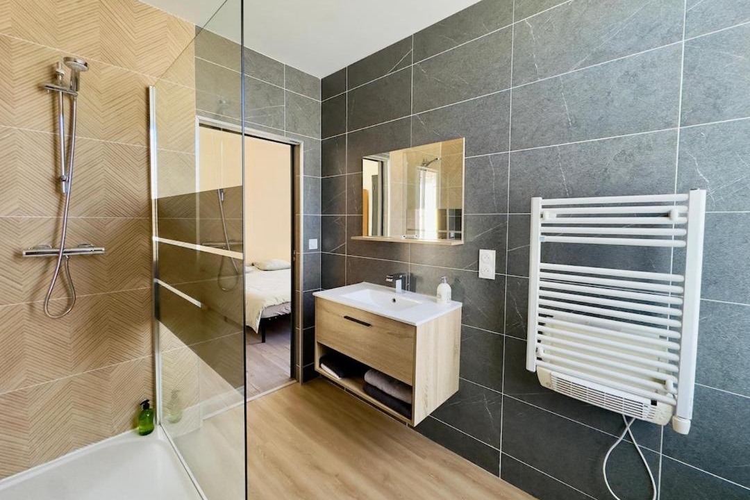 Photo of Bathroom in Cognac